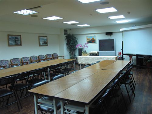 Sin Fu Business Hotel Taichung Eksteriør bilde